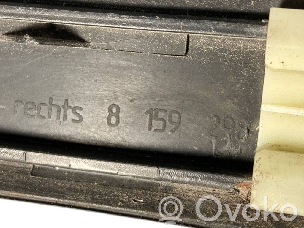 Aizmugurē durvju dekoratīvā apdare (moldings)