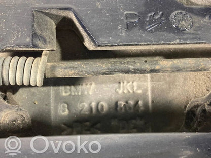 External opening handle