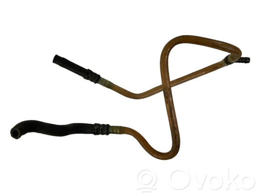 Degvielas caurulīte (-es)