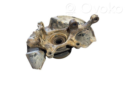 Priekšējā riteņa rumbas vārpstas šarnīrs (stupica, capfa)