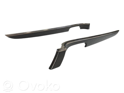 Salona dekoratīvās apdares komplekts