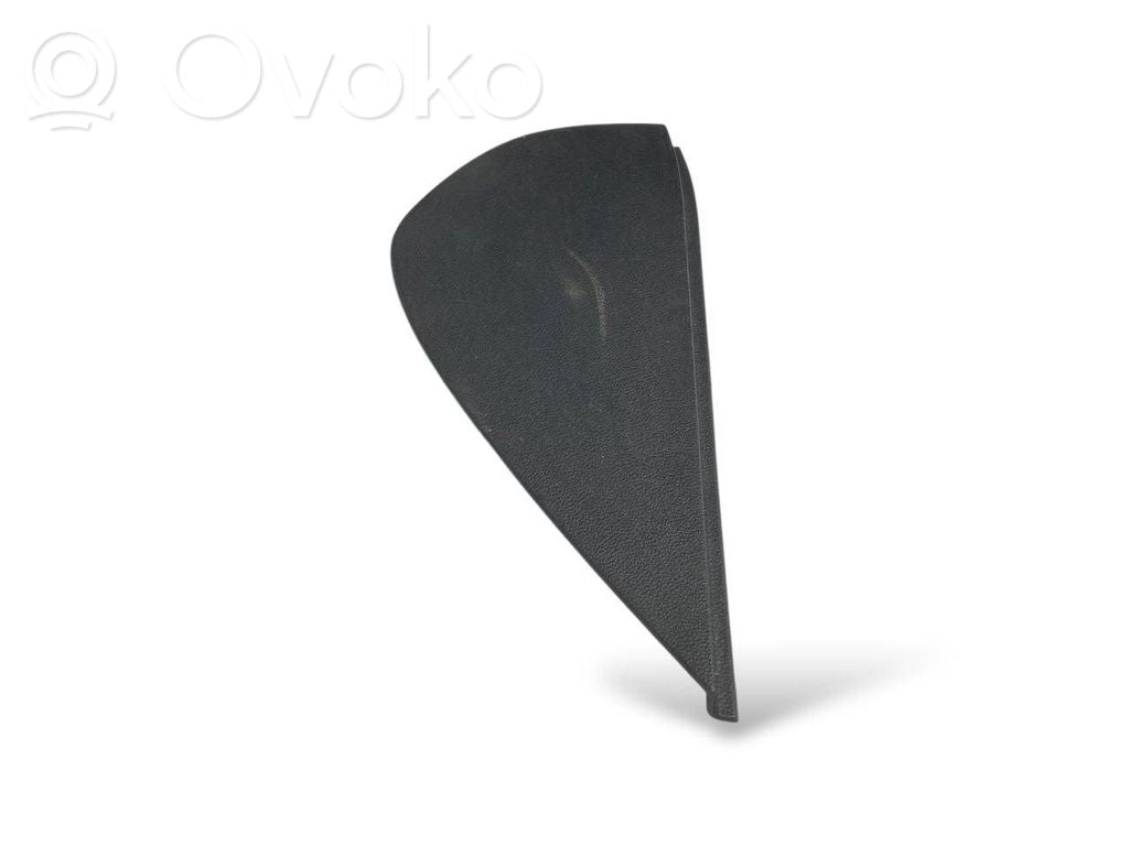 Paneļa dekoratīvās apdares vairogs (sānu)