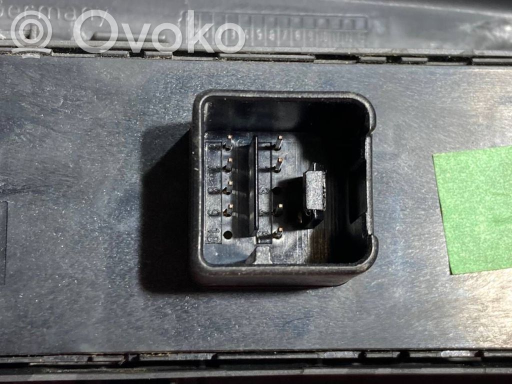 Elektrisko logu slēdzis