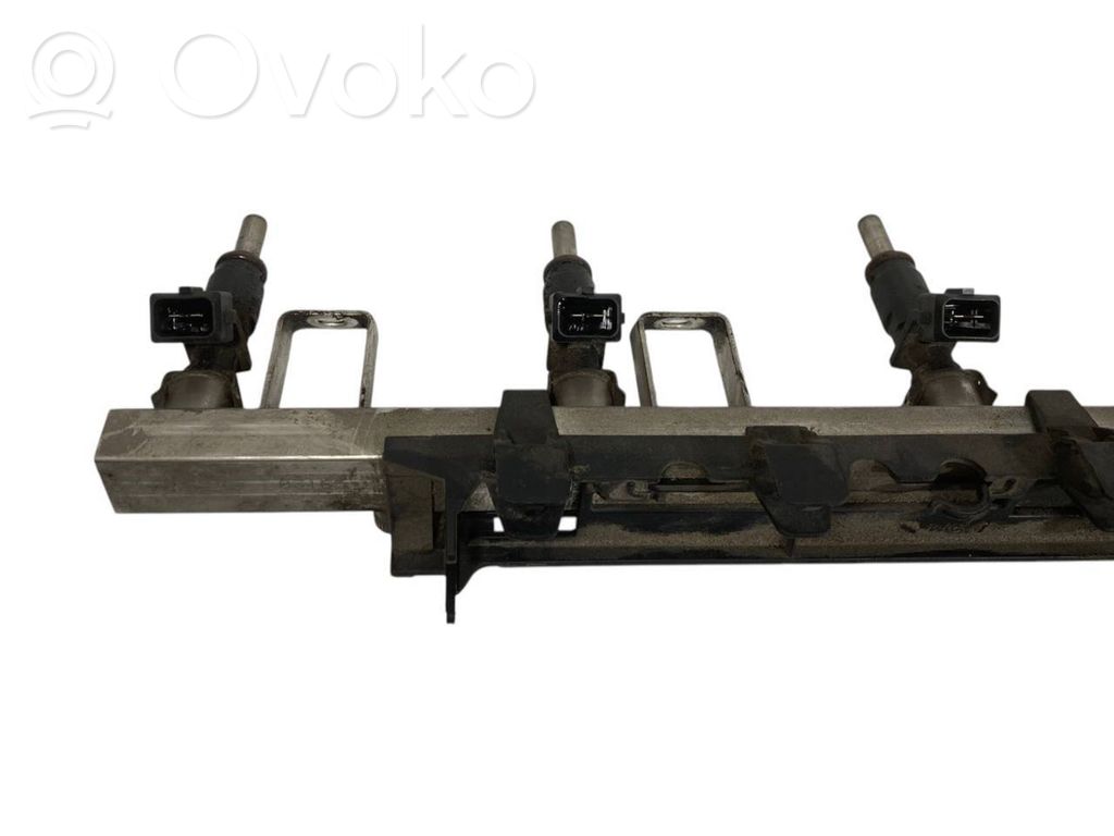 Degvielas maģistrālā caurule