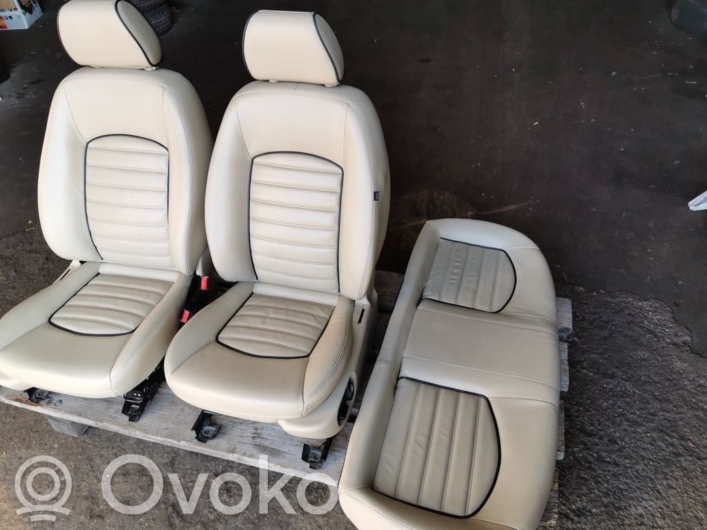 Комплект деталей интерьера