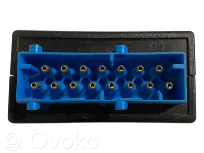 Window wiper relay