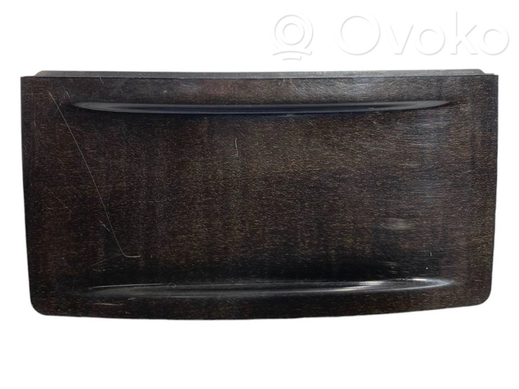 Отделка панели