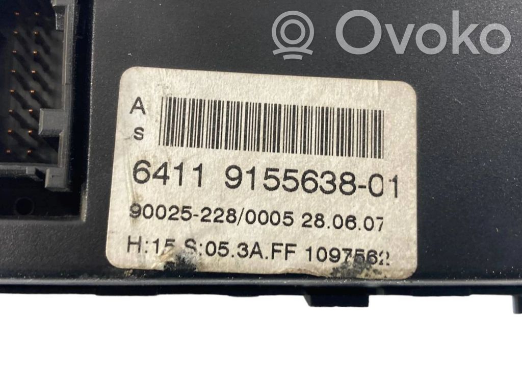 Air conditioning / climate control / interior heating control unit (in the passenger compartment)