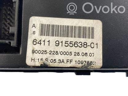 Air conditioning / climate control / interior heating control unit (in the passenger compartment)
