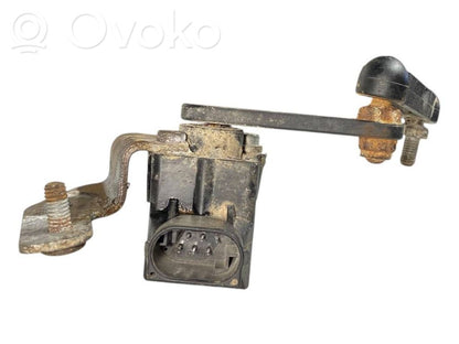 Augstuma sensors (priekšējo lukturu)