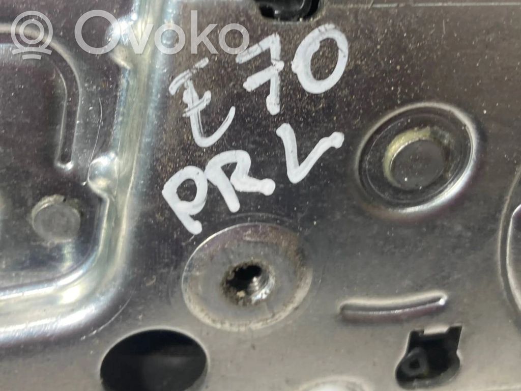Front lock