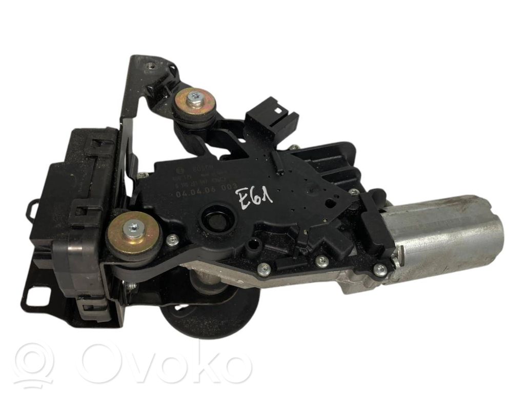 Aizmugurējā loga tīrītāja motoriņš