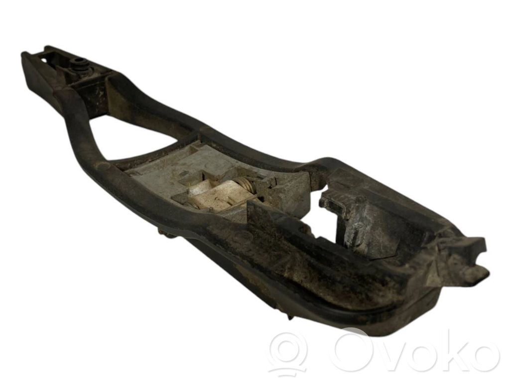 Holder/bracket for external opening handle at the back