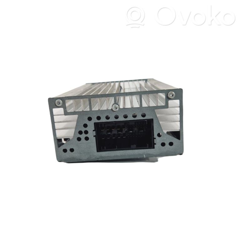 Sound amplifier