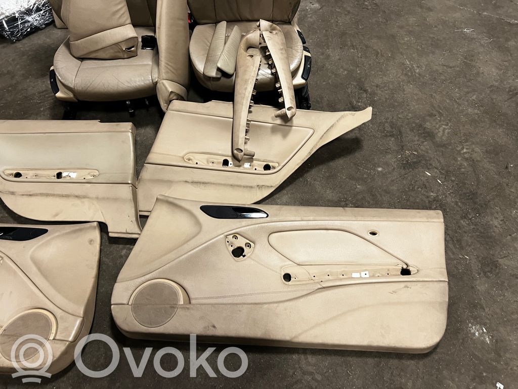 Seat and door trim set