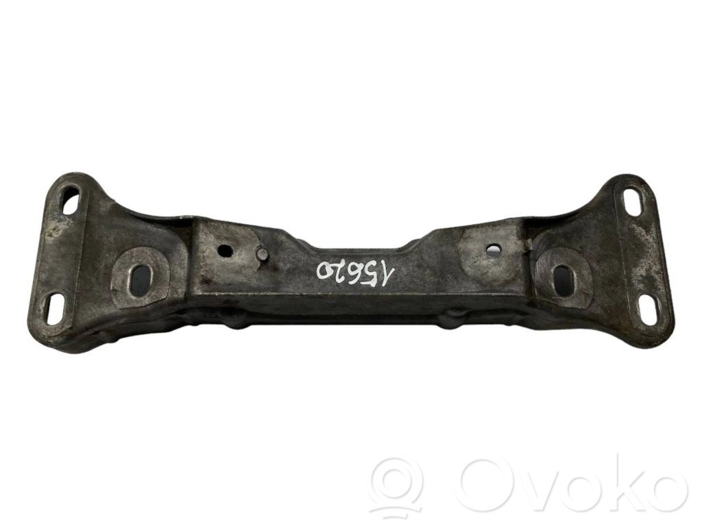 Transmission mounting bracket