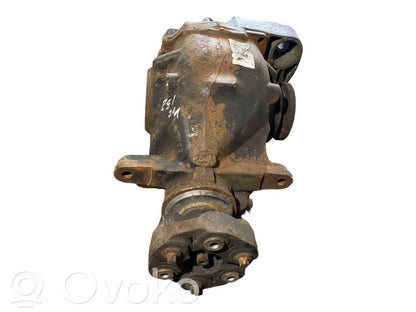 Aizmugurējais reduktors