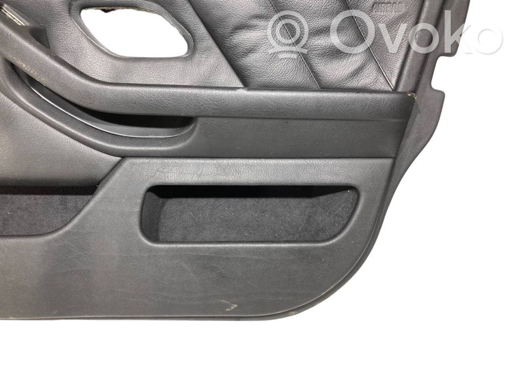 Priekšējo durvju apdare