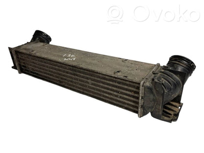 Starpdzesētāja radiators