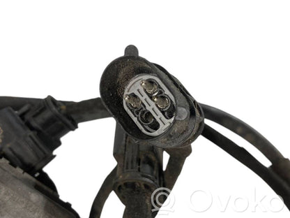 Dzinēja vadu instalācija