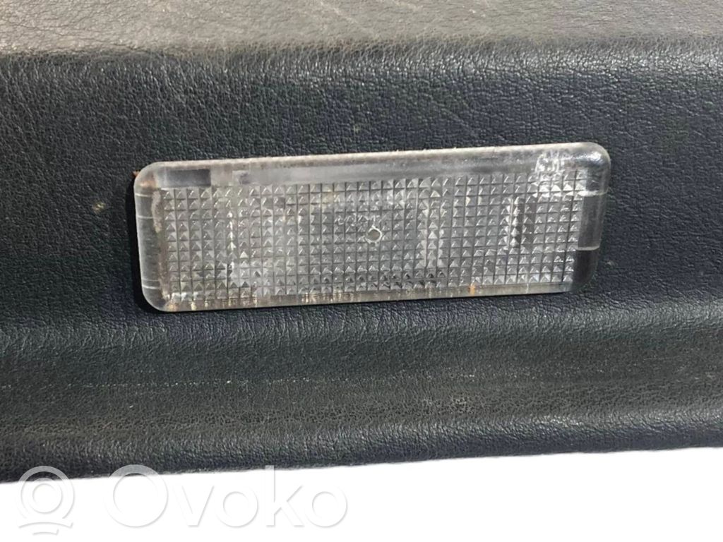 Отделка передней двери