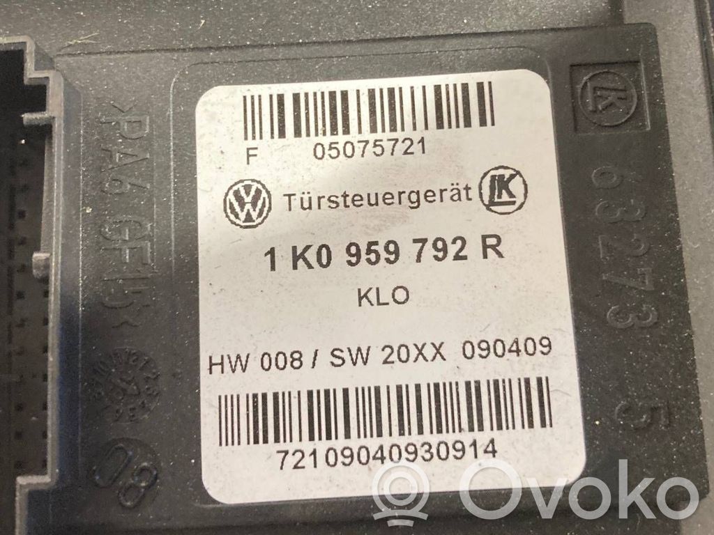 Priekšpusē loga pacēlāja motoriņš