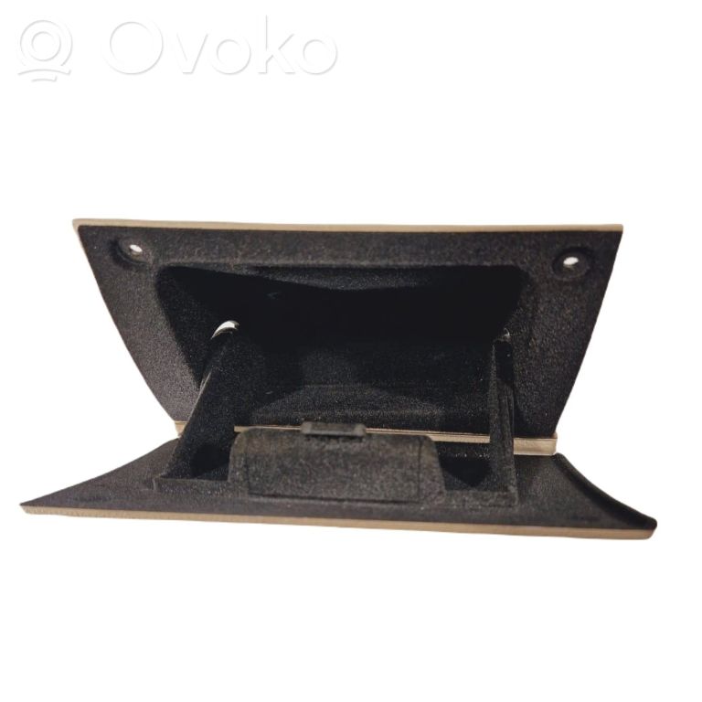 Priekšējais bagāžnieka nodalījums