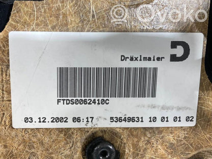 Priekšējo durvju apdare