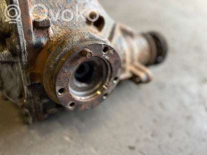 Aizmugurējais reduktors