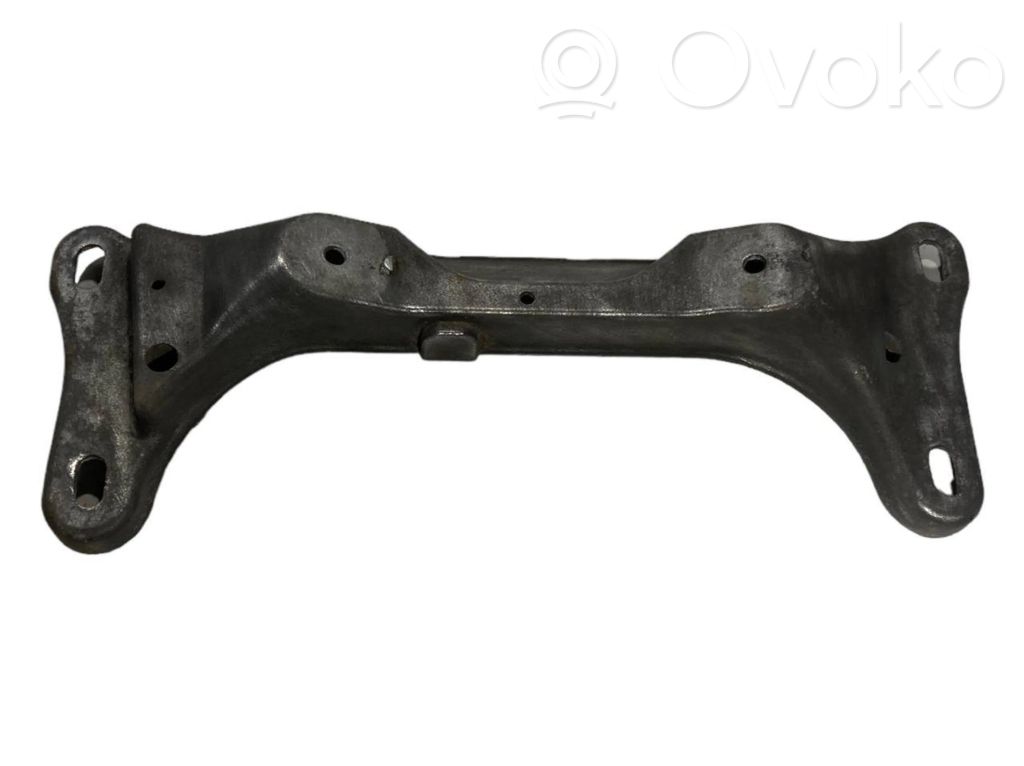 Кронштейн крепления трансмиссии