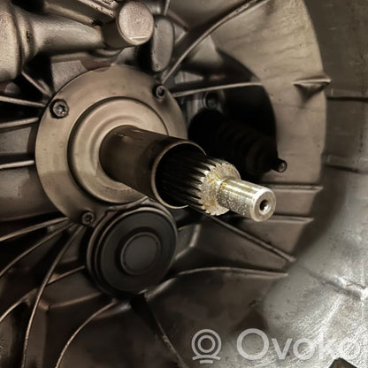 Механическая 6-ступенчатая коробка передач