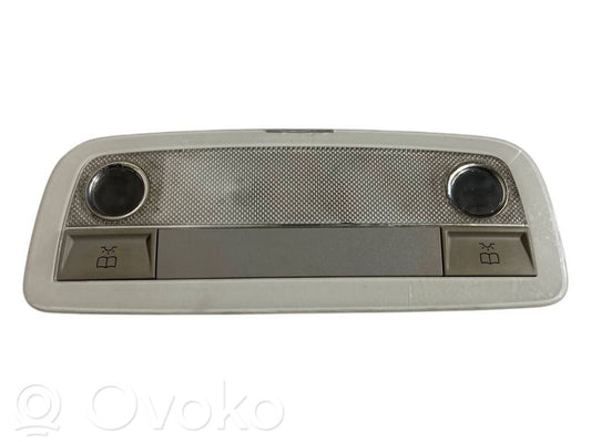 Aizmugurējo vietu apgaismojums