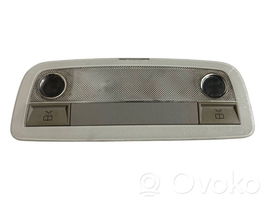 Aizmugurējo vietu apgaismojums