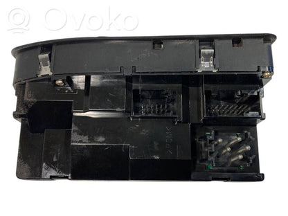 Power window switch