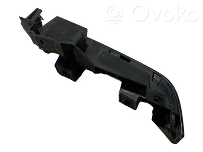 Rear bumper mounting bracket