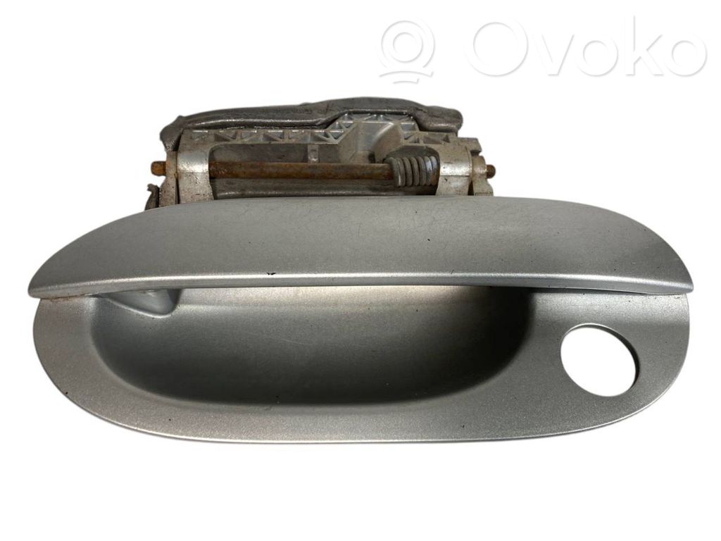 External opening handle