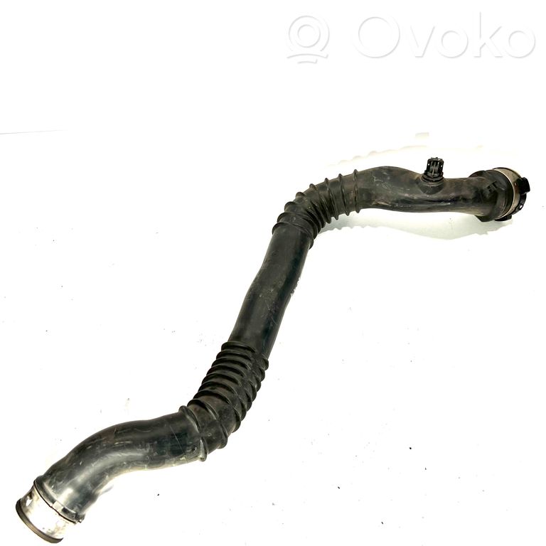 Interkūlera šļūtene (-es) / caurule (-es)