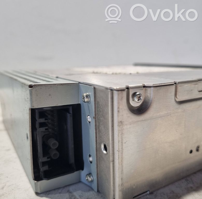 Радио / CD/DVD-плеер / навигация