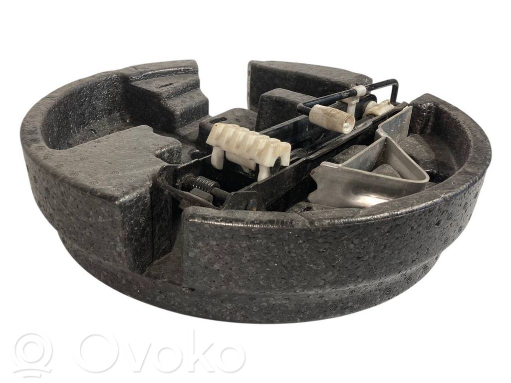 Instrumentu komplekts