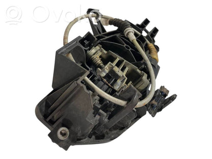 Aizmugurē turētājs / kronšteins ārējam atvēršanas rokturim