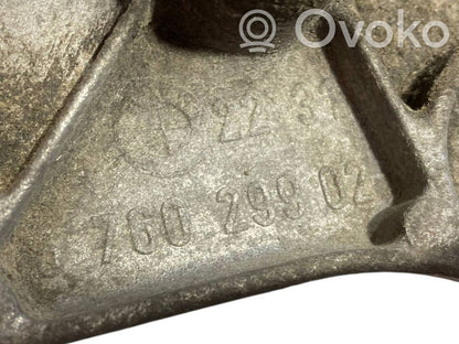 Transmission mounting bracket