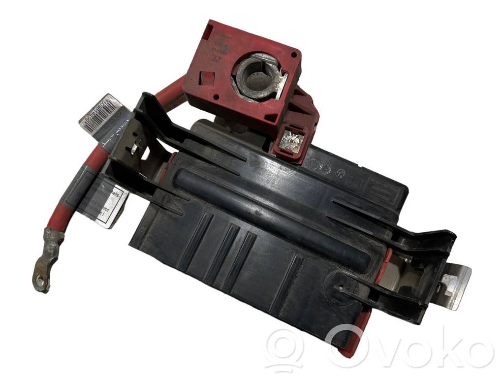 Plusa vadu savienošanas mezgls