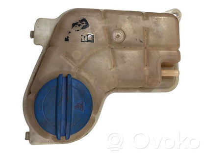 Dzesēšanas šķidruma izplešanās tvertne