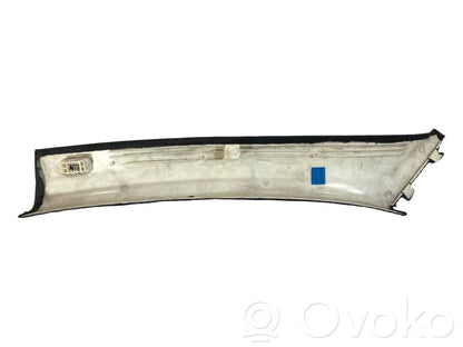 (A) statņa dekoratīvā apdare