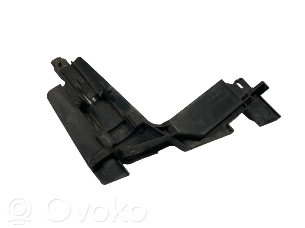 Держатель фары