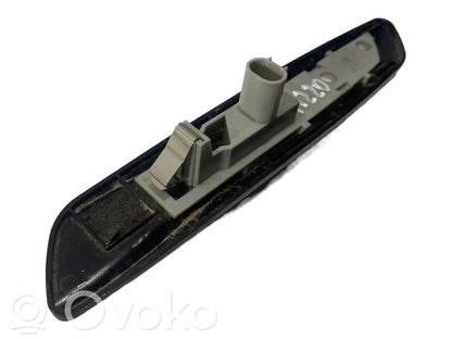 Spārna pagrieziena lukturis