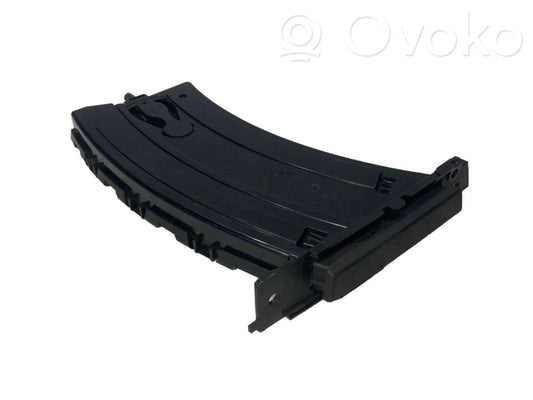 Glāžu turētājs (priekšā)