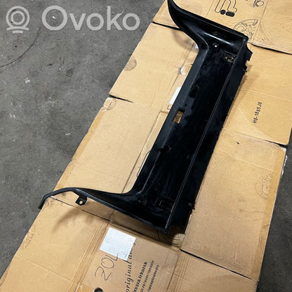 Cita veida bagāžnieka dekoratīvās apdares detaļa