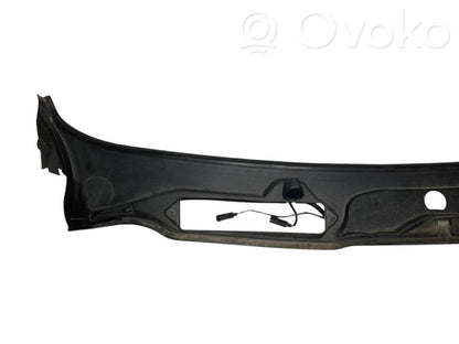 Stikla tīrītāja slotiņas