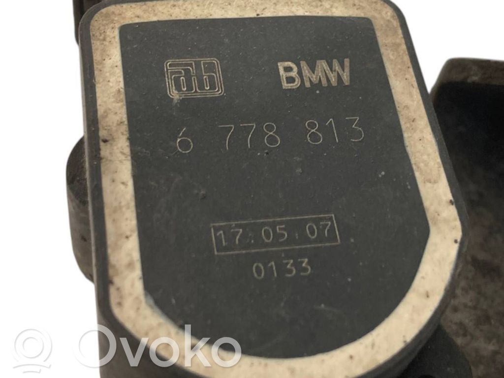 Augstuma sensors (priekšējo lukturu)